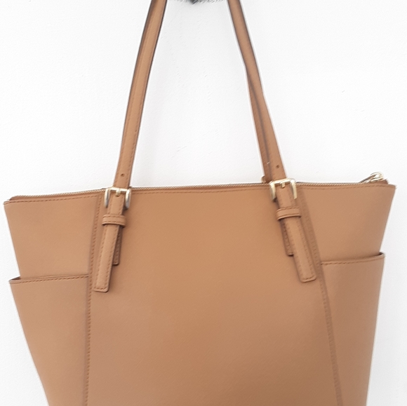 Michael kors Brown Leather Tote - great condition - Picture 2 of 13